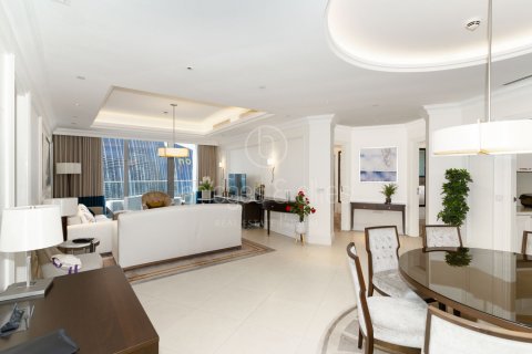 Huoneisto Downtown Dubai (Downtown Burj Dubai), Arabiemiraatit 3 makuuhuonetta, 203 m2 № 712288 - kuva 2
