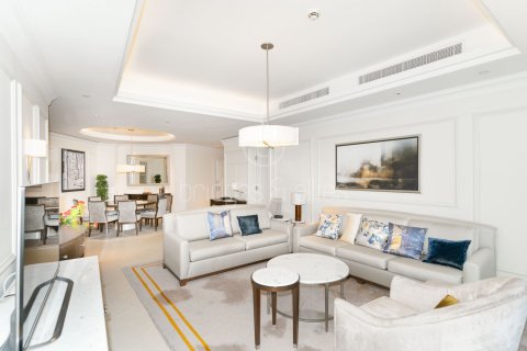 Huoneisto Downtown Dubai (Downtown Burj Dubai), Arabiemiraatit 3 makuuhuonetta, 203 m2 № 712288 - kuva 3