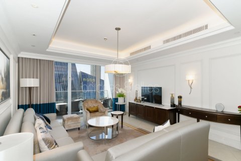 Huoneisto Downtown Dubai (Downtown Burj Dubai), Arabiemiraatit 3 makuuhuonetta, 203 m2 № 712288 - kuva 6