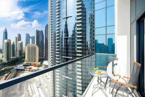 Huoneisto Downtown Dubai (Downtown Burj Dubai), Arabiemiraatit 2 makuuhuonetta, 103 m2 № 712289 - kuva 18