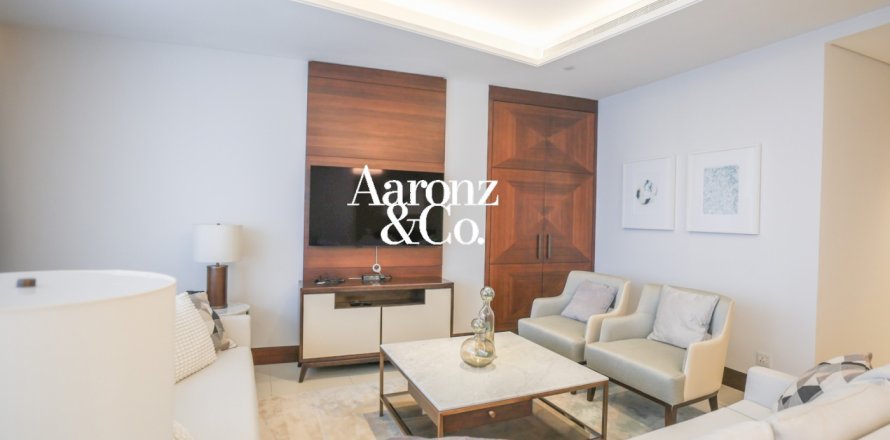 Hotel Apartamento en Downtown Dubai (Downtown Burj Dubai), Dubai, EAU 3 dormitorios, 226 m² № 700461