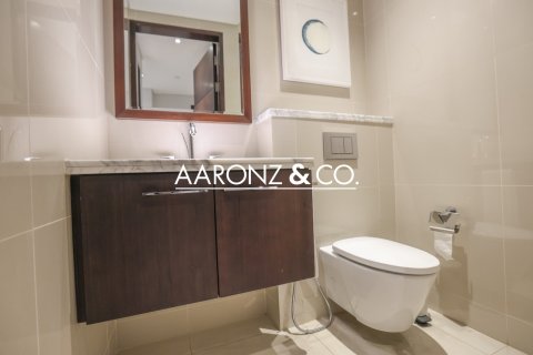 Apartmen Hotel di Downtown Dubai (Downtown Burj Dubai), UAE 3 bilik tidur, 226 meter persegi № 700461 - foto 20