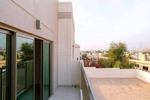 Villa in affitto a Jebel Ali, Dubai, EAU 4 camere da letto, 742 mq. № 699095 - foto 24