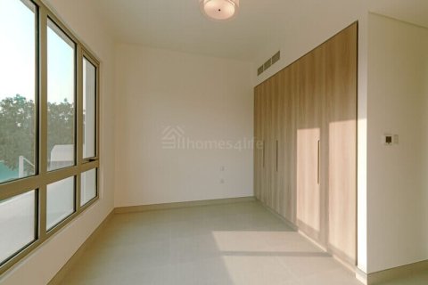 Villa in affitto a Jebel Ali, Dubai, EAU 4 camere da letto, 742 mq. № 699095 - foto 25