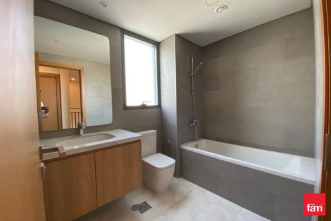 Dubai, UAE의 판매용 빌라 침실 4개, 288제곱미터 번호 629294 - 사진 11