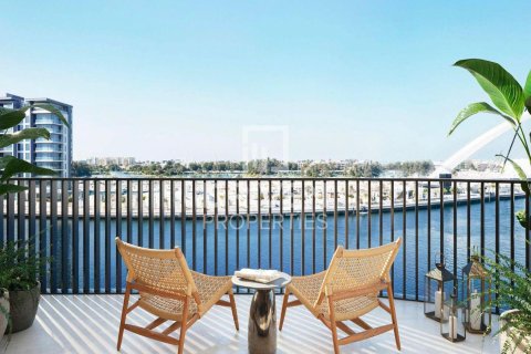 Apartment in Al Wasl, Dubai, UAE 2 bedrooms, 128 sq.m. № 682997 - photo 2