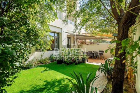 Villa itt: Reem, Dubai, EAE, 3 hálószoba, 234 m², azonosító: 682995 - fénykép 20