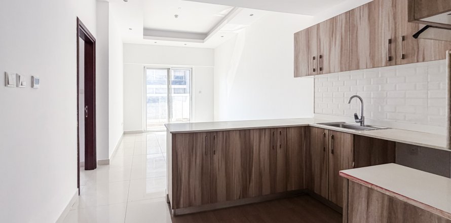 Appartement à Dubai Sports City, Dubai, EAU: 1 chambre, 58 m2 № 754351