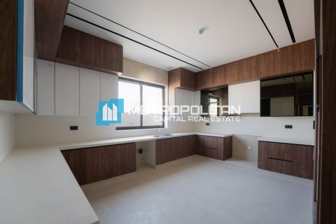 Villa till försäljning i Al Shamkha, Abu Dhabi, UAE 5 sovrum, 1060 kvm Nr. 659936 - fotografi 13