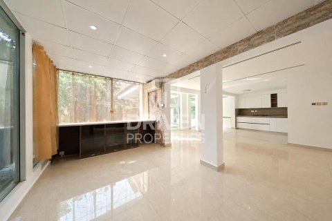 Вилла The Springs, Дубай, БАӘ-да 2 жатын бөлмелер, 241.08 м² № 745328 - фото 8