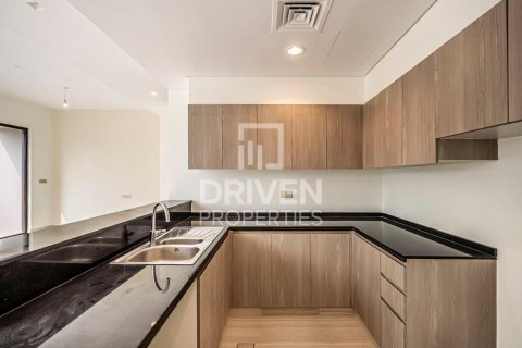 Townhouse til leje i DAMAC Hills (Akoya by DAMAC), Dubai, UAE 5 soveværelser, 341.88 kvm № 745329 - foto 17