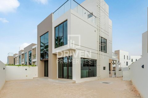 Townhouse til leje i DAMAC Hills (Akoya by DAMAC), Dubai, UAE 5 soveværelser, 341.88 kvm № 745329 - foto 24