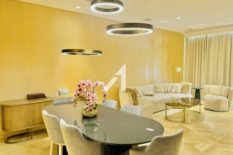 Appartement te huur in Palm Jumeirah, Dubai, VAE 3 slaapkamers, 216 vr.m., nr 669613 - foto 9