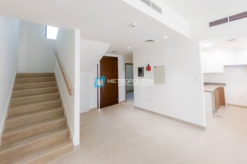 Townhouse in Al Ghadeer, Abu Dhabi, UAE 2 bedrooms, 161.6 sq.m. № 651795 - photo 14
