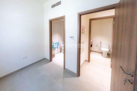 Townhouse in Al Ghadeer, Abu Dhabi, UAE 2 bedrooms, 161.6 sq.m. № 651795 - photo 15