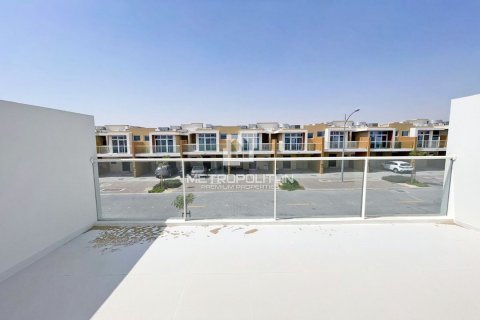טאונהאוס למכירה ב DAMAC Hills (Akoya by DAMAC), Dubai, איחוד האמירויות  4 חדרי שינה, 167 מ"ר, מספר 663625 - תמונה 1