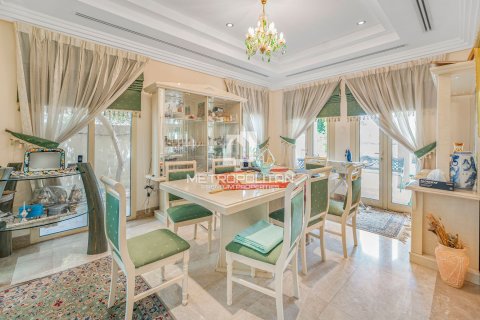 فيلا للبيع في Meadows، دبي، الإمارات العربية المتحدة 4 غرفة نوم ، 827 متر مربع ، رقم 663623 - صورة 10