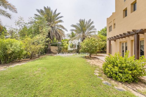 فيلا للبيع في Meadows، دبي، الإمارات العربية المتحدة 4 غرفة نوم ، 827 متر مربع ، رقم 663623 - صورة 20