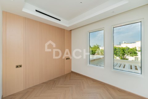 Rijtjeshuis te koop in Dubai, VAE 3 slaapkamers, 228 vr.m., nr 713658 - foto 17