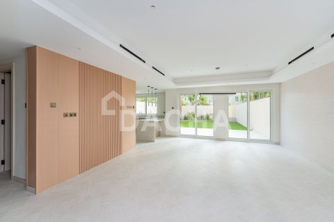 Rijtjeshuis te koop in Dubai, VAE 3 slaapkamers, 228 vr.m., nr 713658 - foto 10