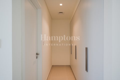 Huvila Dubai South (Dubai World Central), Arabiemiraatit 4 makuuhuonetta, 231.79298500 m2 № 651430 - kuva 13