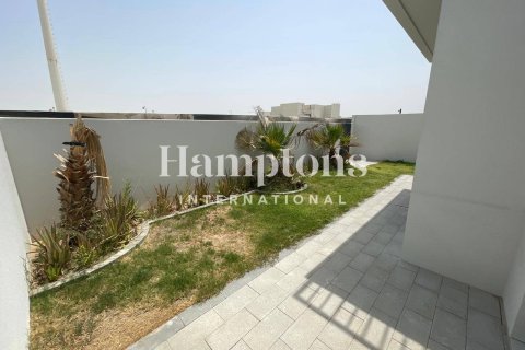 Huvila Dubai South (Dubai World Central), Arabiemiraatit 4 makuuhuonetta, 231.79298500 m2 № 651430 - kuva 17