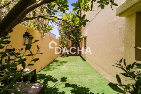 Villa para venda em Meadows, Dubai, EAU 3 quartos, 325 m2 № 766045 - foto 14