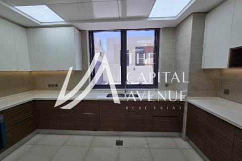 Vila di Yas Island, Abu Dhabi, UAE 5 bilik tidur, 507.62 meter persegi № 762852 - foto 9