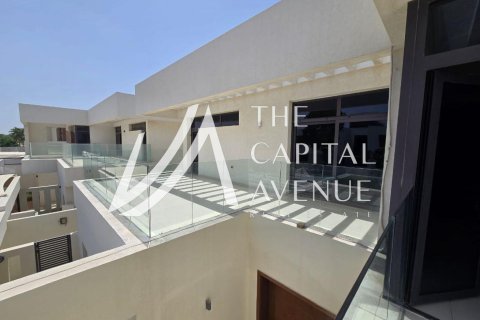 Vila di Yas Island, Abu Dhabi, UAE 5 bilik tidur, 507.62 meter persegi № 762852 - foto 2