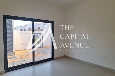 Villa in Al Shamkha, Abu Dhabi, UAE 5 bedrooms, 749.91 sq.m. № 762856 - photo 6