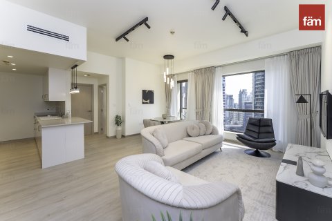 Apartmen di Dubai, UAE 1 bilik tidur, 72.4 meter persegi № 647805 - foto 2
