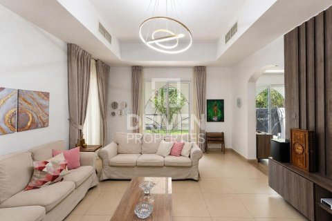 Vila u gradu Dubai Silicon Oasis, UAE 3 spavaće sobe, 311.97 m2 Br. 745570 - Slika 3