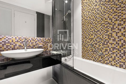 Apartament në Downtown Dubai (Downtown Burj Dubai), Emiratet e Bashkuara Arabe 3 dhoma gjumi, 263.94 m2. № 745574 - Foto 16