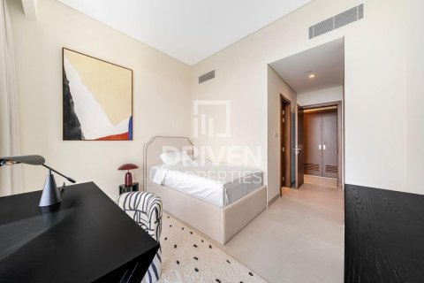 Apartman u gradu Al Wasl, Dubai, UAE 3 spavaće sobe, 164.44 m2 Br. 745575 - Slika 8