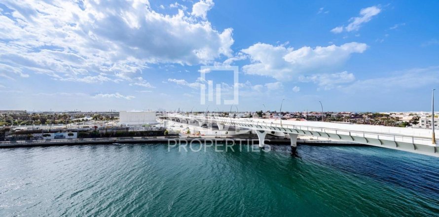 Apartman u gradu Al Wasl, Dubai, UAE 3 spavaće sobe, 164.44 m2 Br. 745575