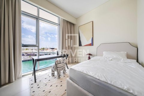 Apartman u gradu Al Wasl, Dubai, UAE 3 spavaće sobe, 164.44 m2 Br. 745575 - Slika 7