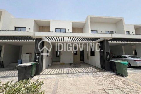 Shtëpi në qytet në Dubai South (Dubai World Central), Dubai, Emiratet e Bashkuara Arabe 3 dhoma gjumi, 182 m2. № 634917 - Foto 1
