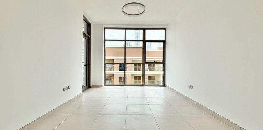 Lakás itt: Al Satwa, Dubai, EAE, 2 hálószoba, 104.8 m², azonosító: 715139
