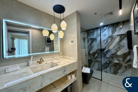 Apartament de vânzare în Downtown Dubai (Downtown Burj Dubai), Dubai, EAU 1 dormitor, 82 mp.  №671121 - poză 15