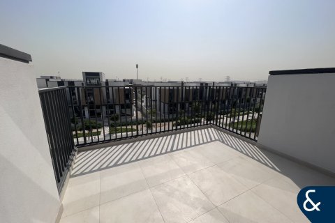 Huvila Mudon, Dubai, Arabiemiraatit 3 makuuhuonetta, 206 m2 № 671125 - kuva 29