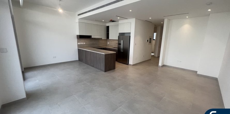 Huvila Mudon, Dubai, Arabiemiraatit 3 makuuhuonetta, 206 m2 № 671125