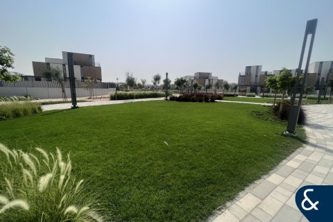 Huvila Mudon, Dubai, Arabiemiraatit 3 makuuhuonetta, 206 m2 № 671125 - kuva 21