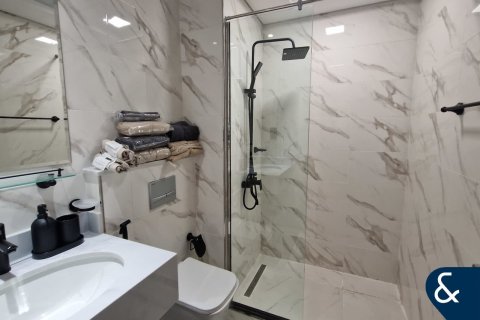 Apartamento en venta en Jumeirah Village Circle, Dubai, EAU 2 dormitorios, 102 m2 № 671120 - foto 10