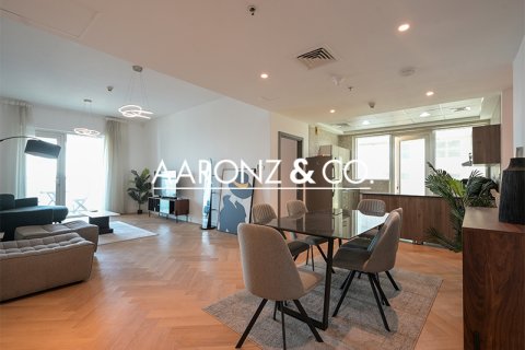 Korter asukohaga Dubai Marina, Dubai, AÜE: 2 magamistoaga, 129 m² Nr 670590