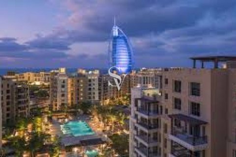 Apartament de vânzare în Umm Suqeim, Dubai, EAU 1 dormitor, 79 mp. №660159 - poză 1