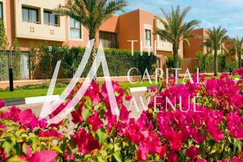 Купити віллу в Абу-Даби, ОАЕ 4 спальні, 283м2, № 652815 - фото 2