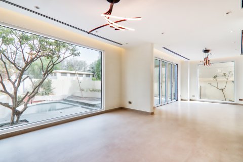 Vila v Meadows, Dubai, SAE 4 ložnice, 553.46 m² Č.: 750225 - fotografie 6