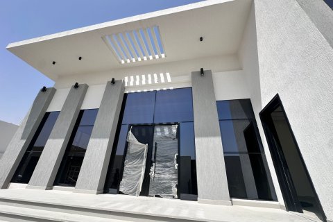 Villa para arrendamento em Dubai, EAU 3 quartos, 1153.95 m2 № 750219 - foto 6
