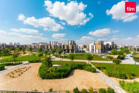 Kuća u nizu u Dubai, UAE 168 m2, 3 spavaćih soba Br. 669816