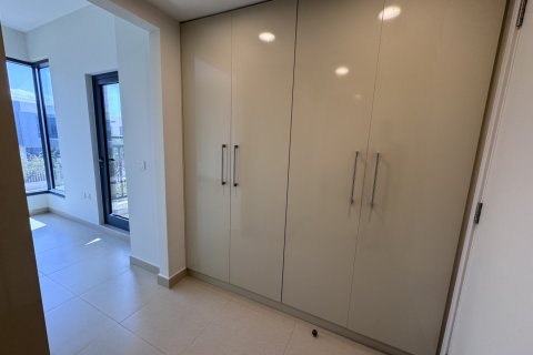 Vila u gradu Dubai Hills Estate, Dubai, UAE 4 spavaće sobe, 202 m2 Br. 726910 - Slika 16